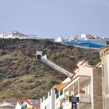 Casa De Zira Apartment Nazare Bagian luar foto